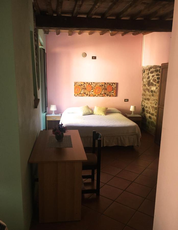 In Castello Hotel Gallicano Buitenkant foto