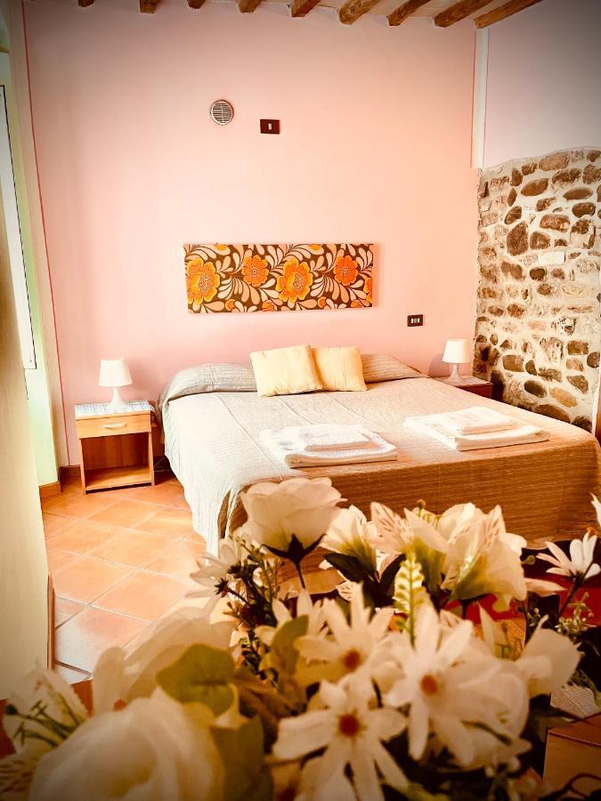 In Castello Hotel Gallicano Buitenkant foto